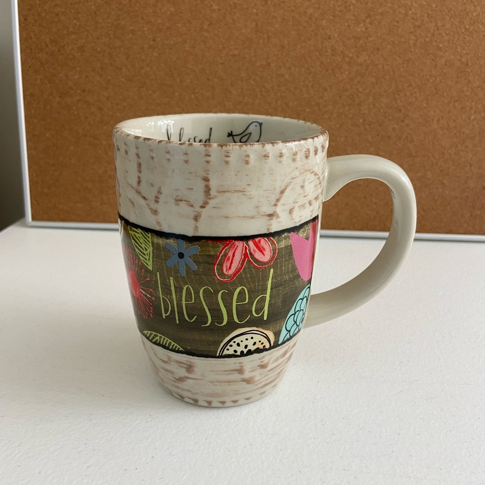 NWOT Cracker Barrel Blessed floral rustic rounded handle mug glassware cup